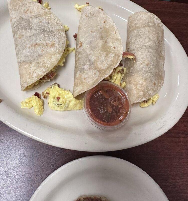 Compadres Small 6" Breakfast Tacos